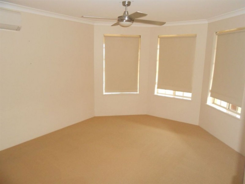 2 WAVE CREST Circle, Drummond Cove WA 6532