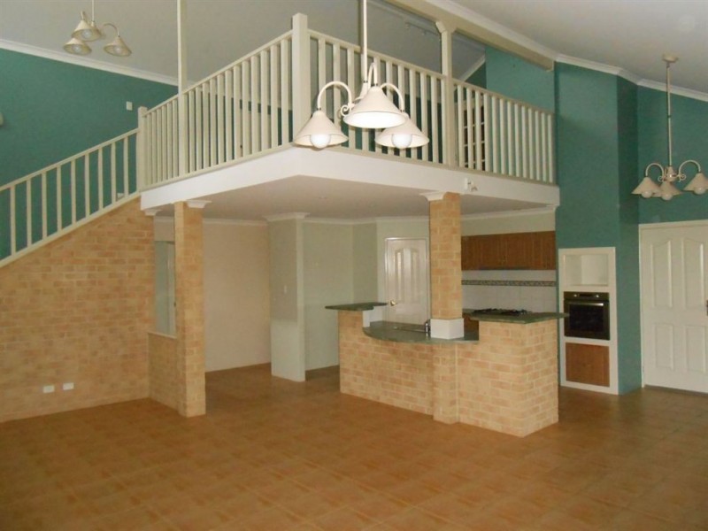 2 WAVE CREST Circle, Drummond Cove WA 6532