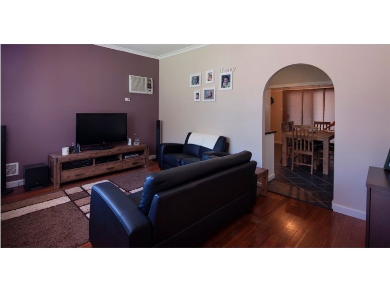 17 Eastbourne Road, Sunset Beach WA 6530