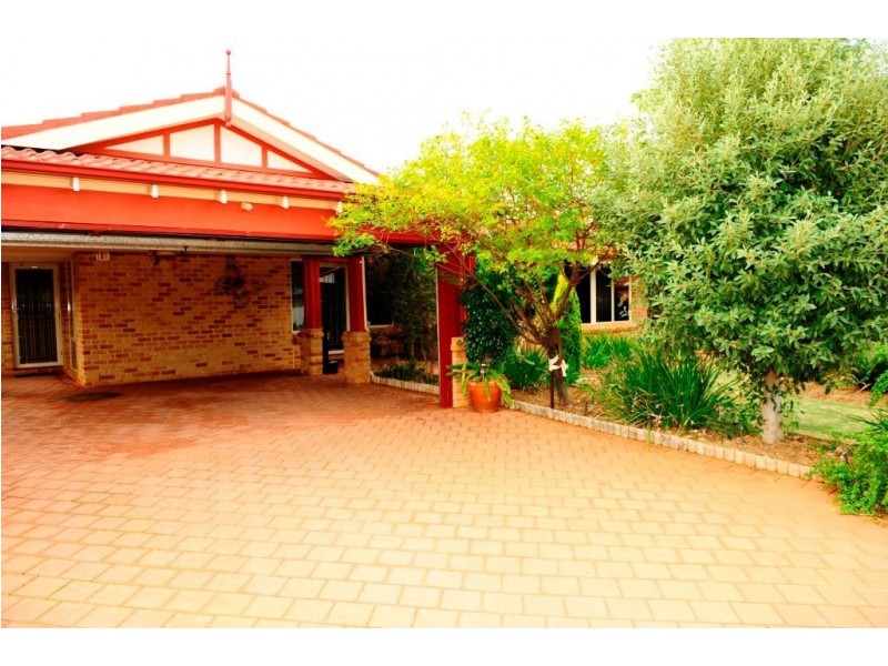 8 Volute Street, Sunset Beach WA 6530