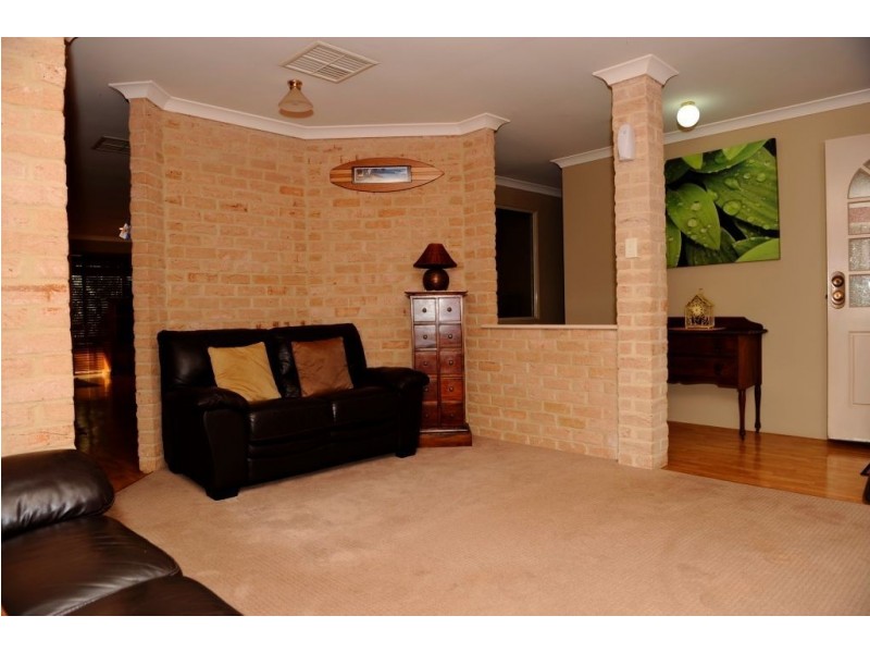 8 Volute Street, Sunset Beach WA 6530