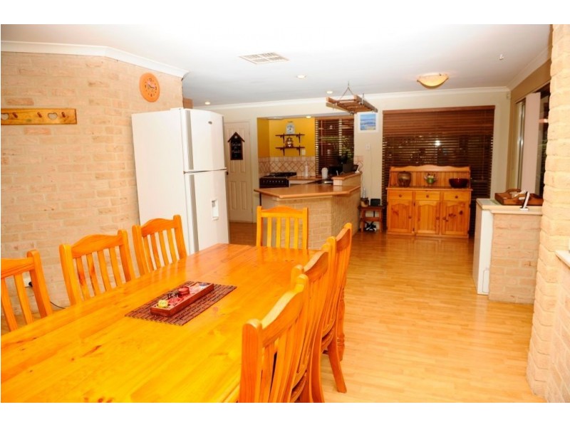 8 Volute Street, Sunset Beach WA 6530