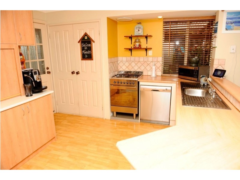 8 Volute Street, Sunset Beach WA 6530