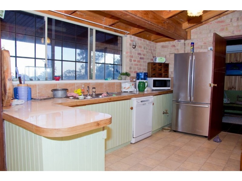 86 Arnold Street, Waggrakine WA 6530