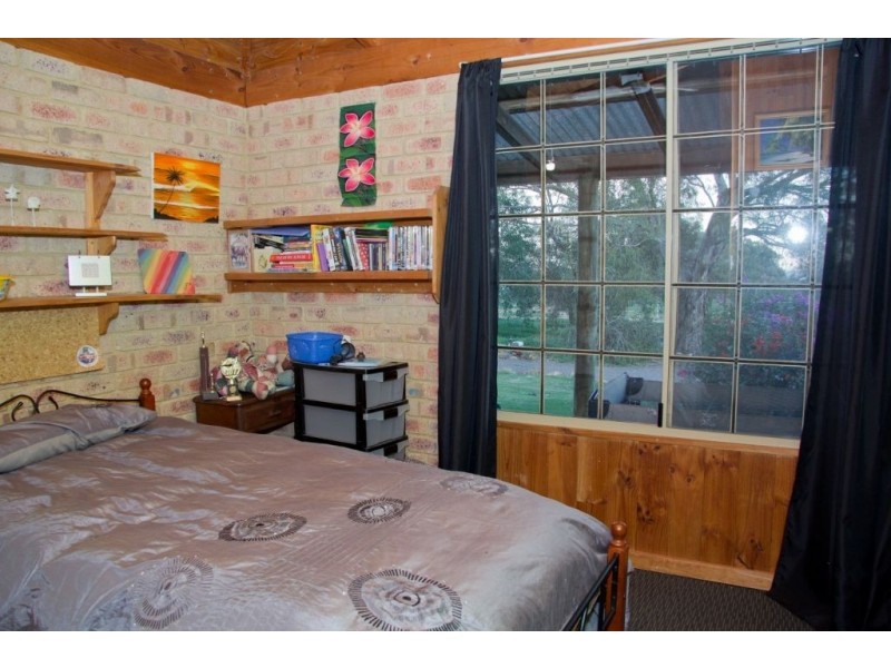 86 Arnold Street, Waggrakine WA 6530