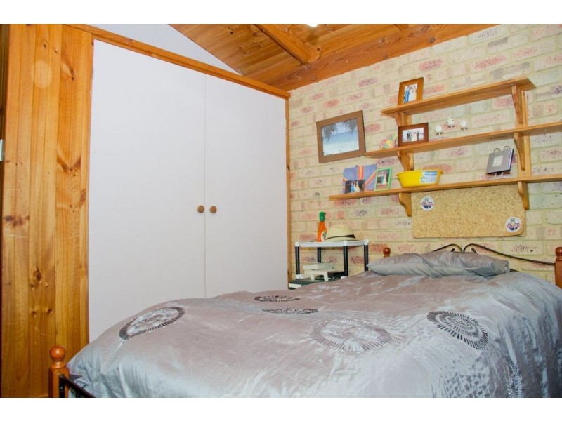 86 Arnold Street, Waggrakine WA 6530