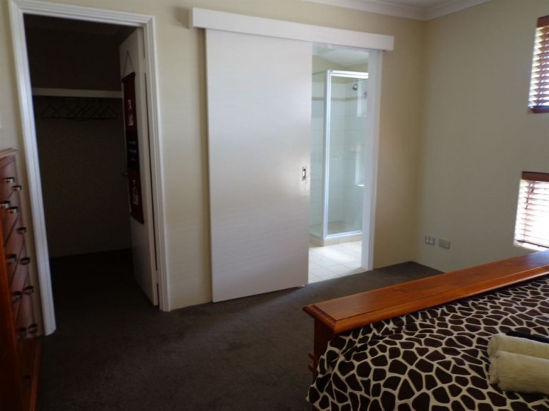 2 ESSIE Street, Wandina WA 6530