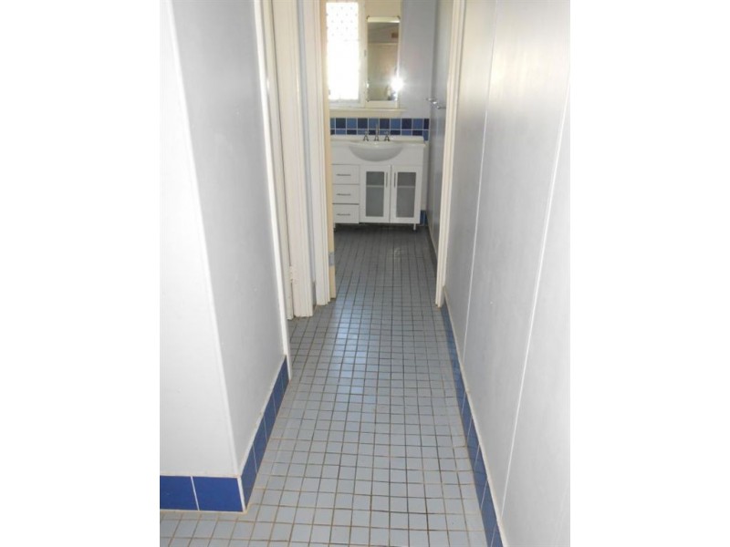 11B ABELIA Street, Rangeway WA 6530