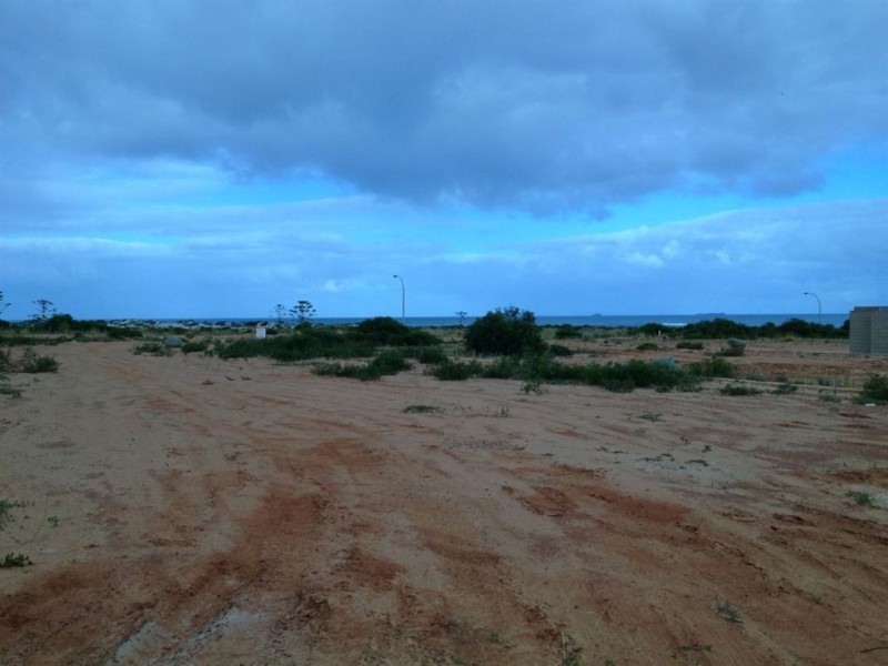 18 Lugger Outlook, Drummond Cove WA 6532