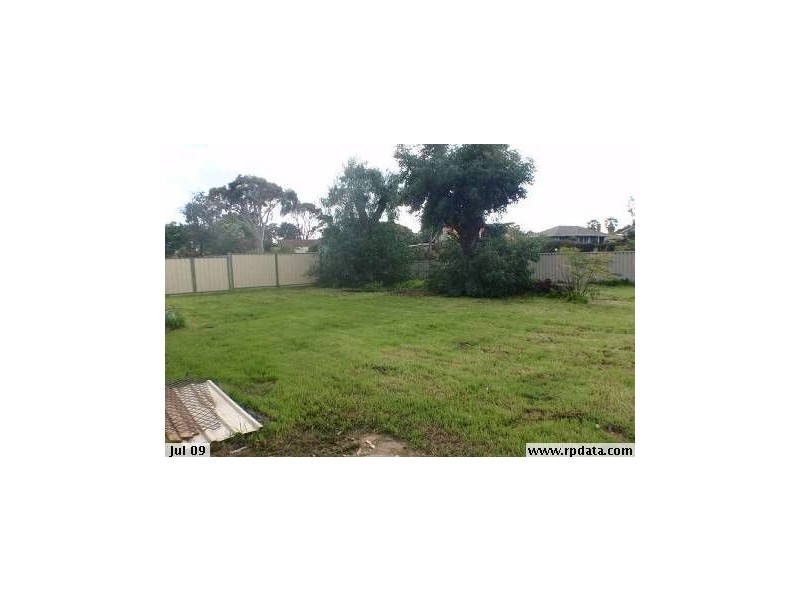 2 ZAMIA Street, Rangeway WA 6530