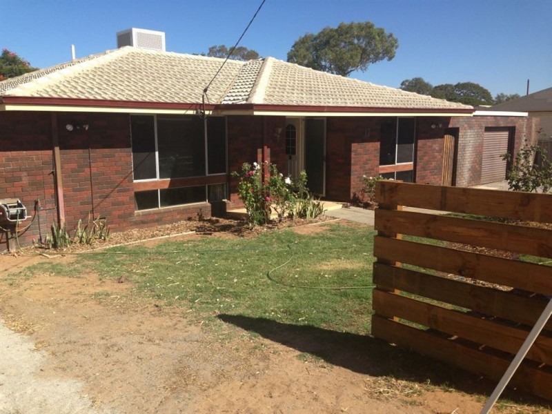 17 Lawley Street, Spalding WA 6530