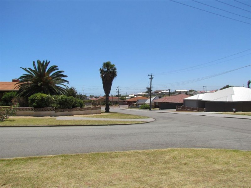 6 O’COLLINS Street, Geraldton WA 6530