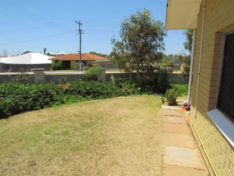 6 O’COLLINS Street, Geraldton WA 6530