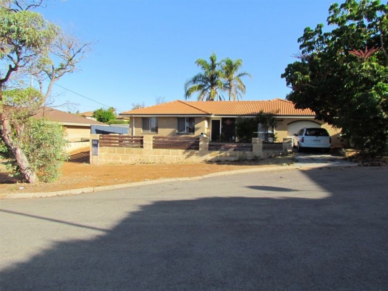 15 ERIC Street, Geraldton WA 6530