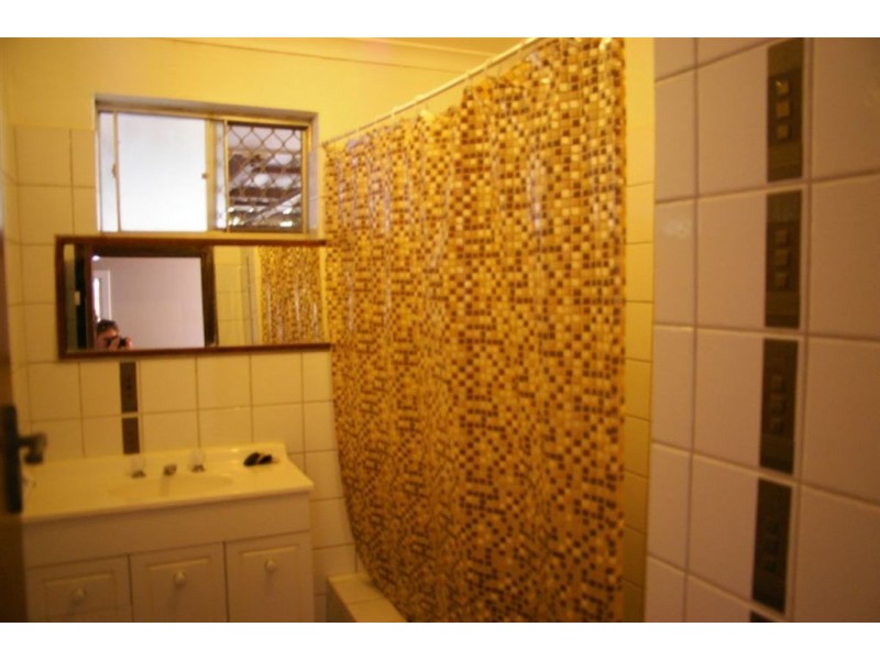 15 ERIC Street, Geraldton WA 6530