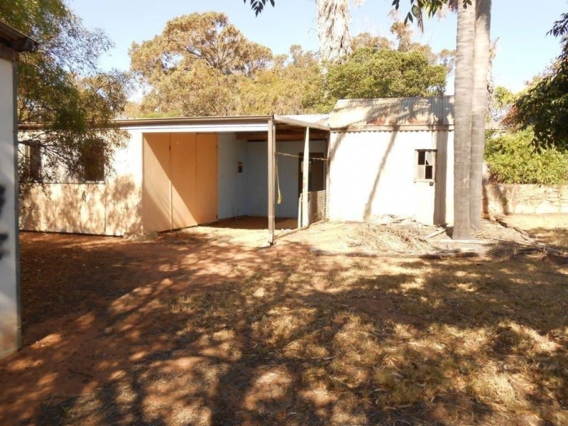 16 Elphick Avenue, Bluff Point WA 6530