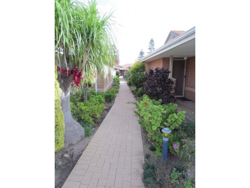 39/20 Francis Street, HARBOUR PINES RETIREMENT LIVING, Geraldton WA 6530