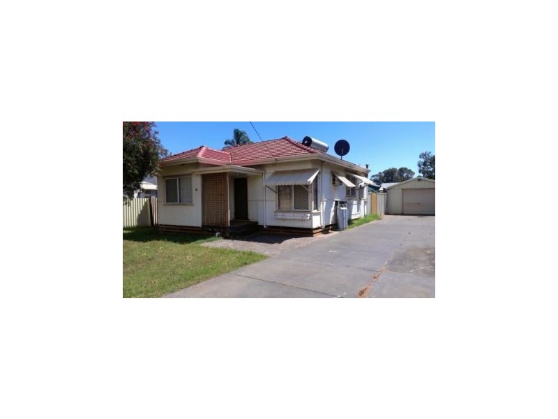 12 Abraham Street, Utakarra WA 6530