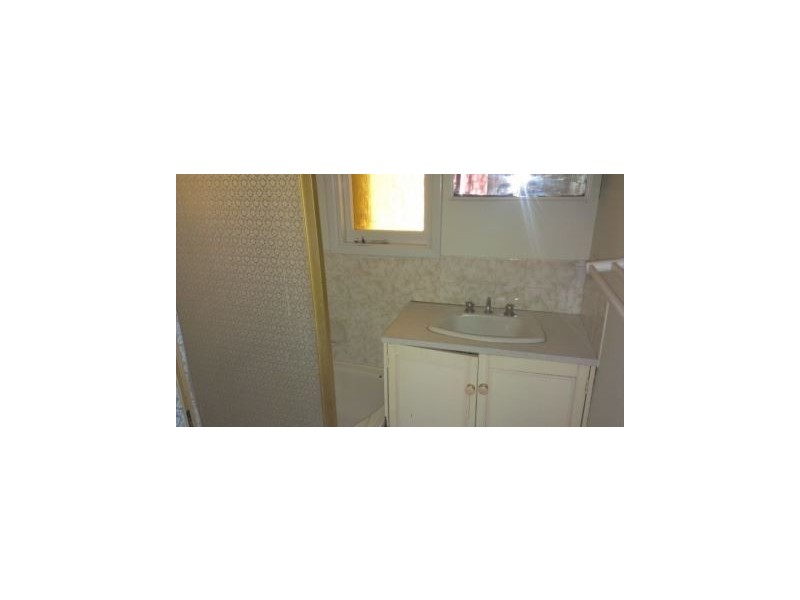 12 Abraham Street, Utakarra WA 6530