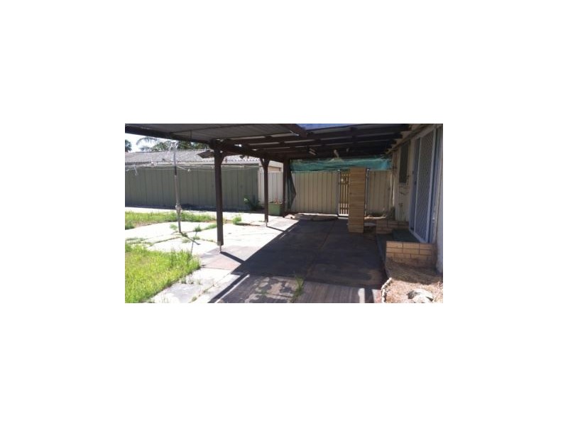 12 Abraham Street, Utakarra WA 6530