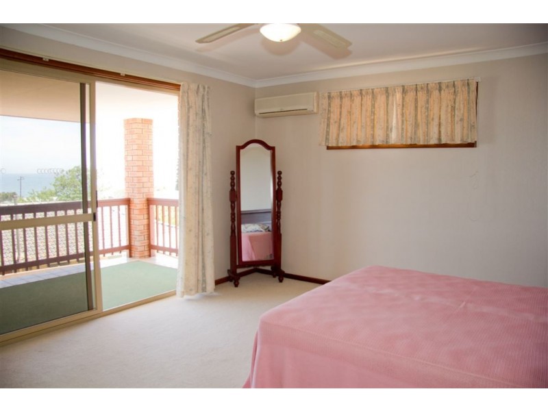 7 Hosken Street, Bluff Point WA 6530