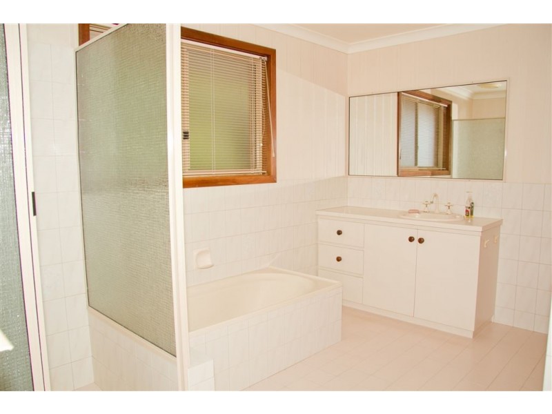 7 Hosken Street, Bluff Point WA 6530