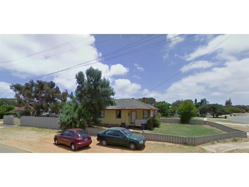 5 Lantana Street, Rangeway WA 6530