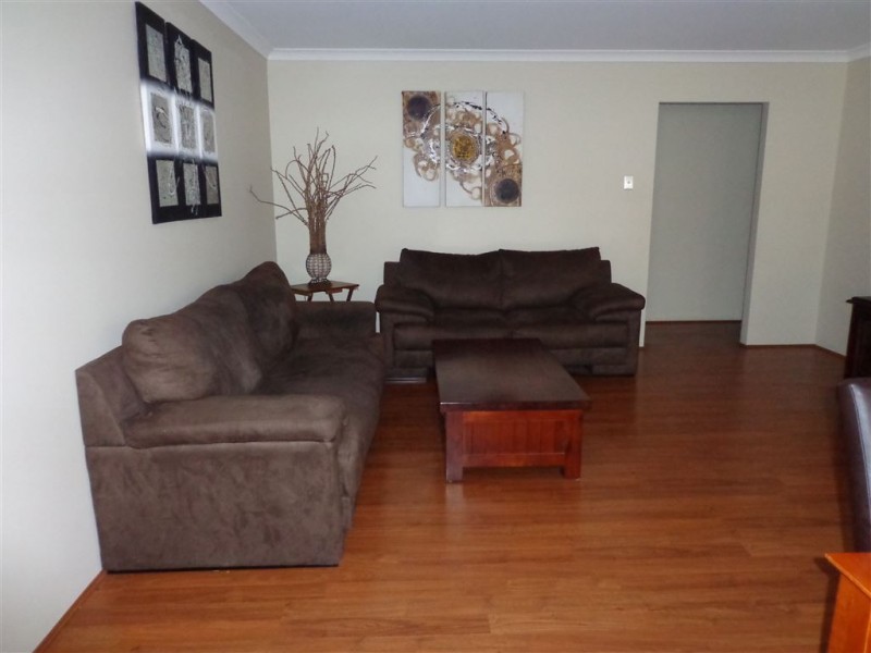 2 Essie Street, Wandina WA 6530