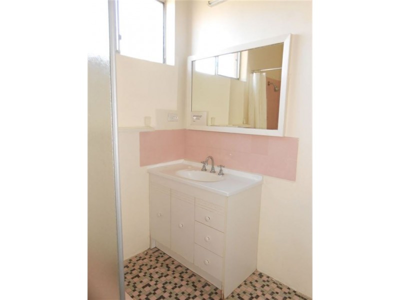 122 Kempton Street, Bluff Point WA 6530