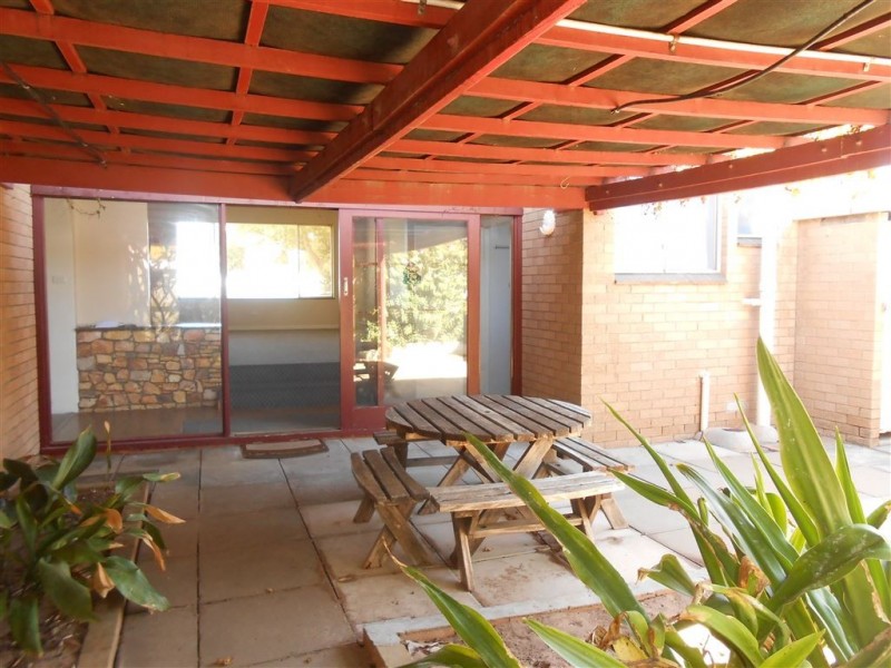 122 Kempton Street, Bluff Point WA 6530