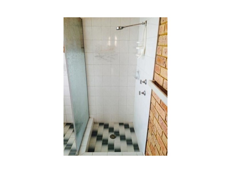 40 Eakins Crescent, Wandina WA 6530