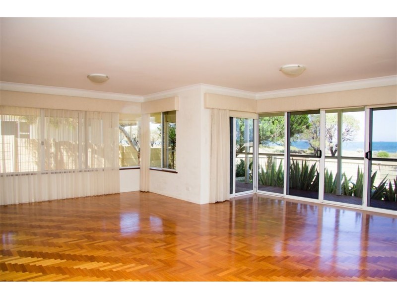 154 Kempton Street, Bluff Point WA 6530