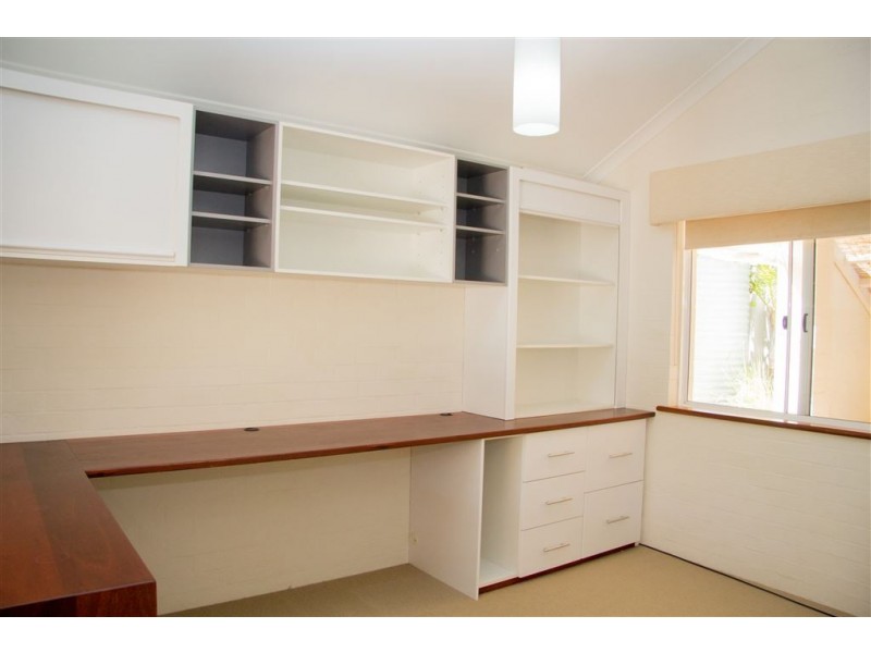 154 Kempton Street, Bluff Point WA 6530