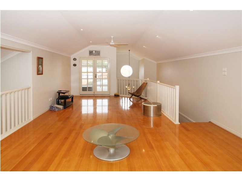 7 St Georges Close, Bluff Point WA 6530