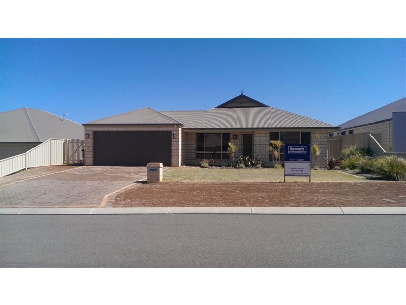 17 Coveside Way, Drummond Cove WA 6532