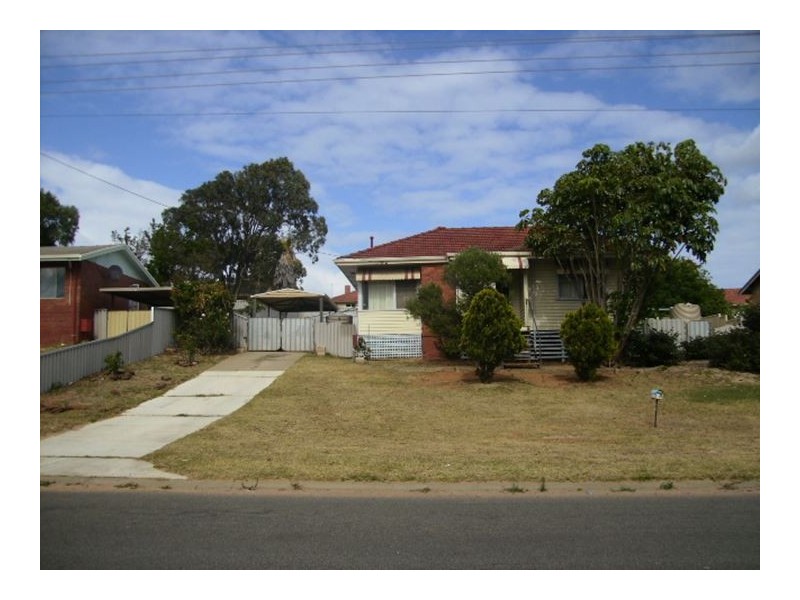 16 Cypress Street, Rangeway WA 6530