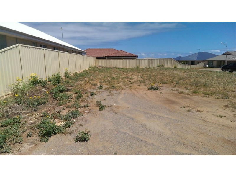 2 Spinnaker Way, Drummond Cove WA 6532