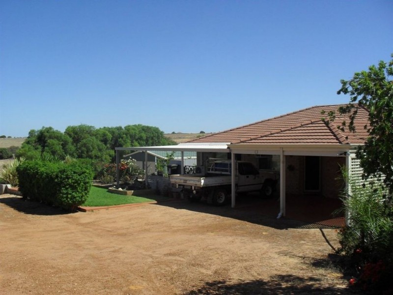 57 Calder Place, Waggrakine WA 6530