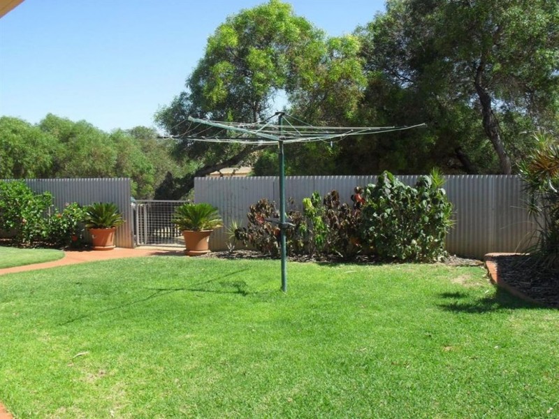 57 Calder Place, Waggrakine WA 6530