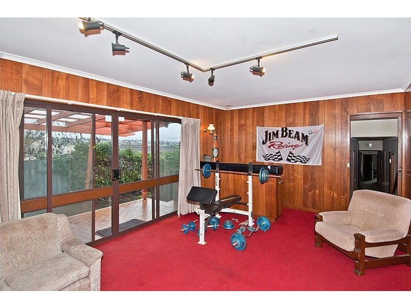 28 Cedar Grove, Highton VIC 3216