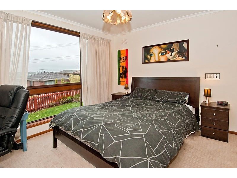 28 Cedar Grove, Highton VIC 3216