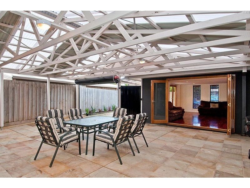 2 Norfolk Avenue, Grovedale VIC 3216