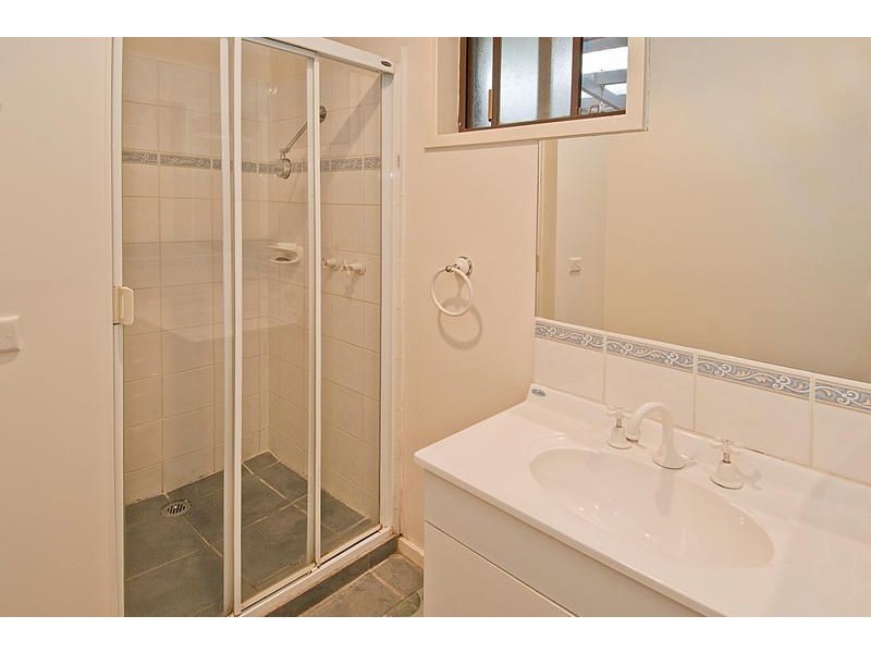 2 Norfolk Avenue, Grovedale VIC 3216