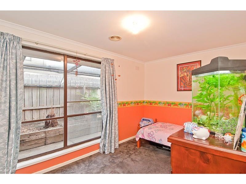 2 Norfolk Avenue, Grovedale VIC 3216