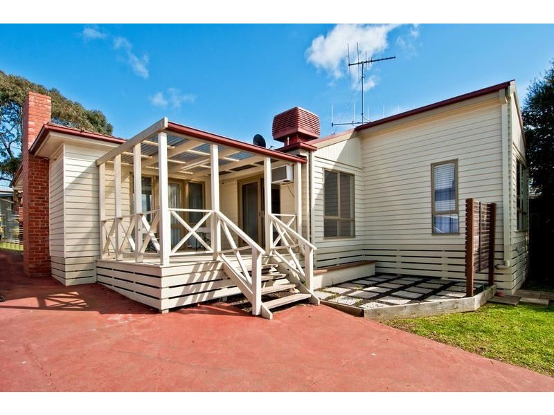 23 Belcher Street, Hamlyn Heights VIC 3215