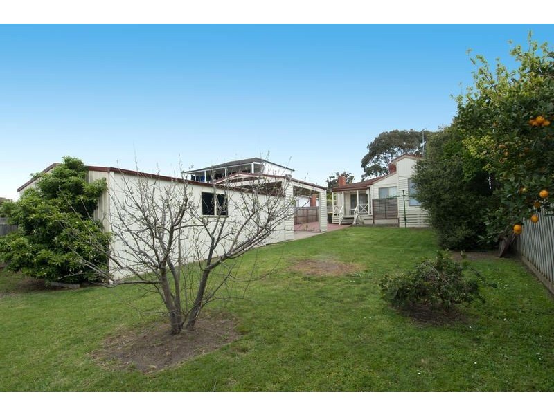 23 Belcher Street, Hamlyn Heights VIC 3215