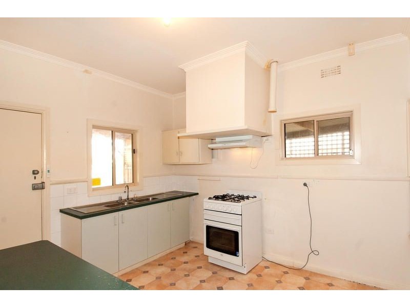 52/52A Charles Street, Newcomb VIC 3219