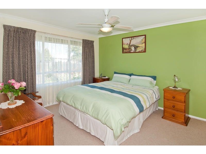 1 Rose Court, Newcomb VIC 3219