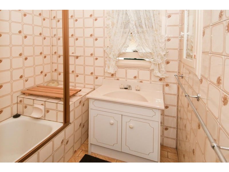 37 Oxford Street, Whittington VIC 3219