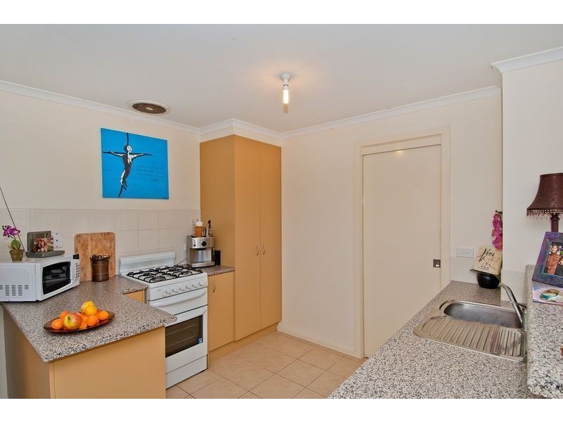 1/2 Cecil court, Newcomb VIC 3219